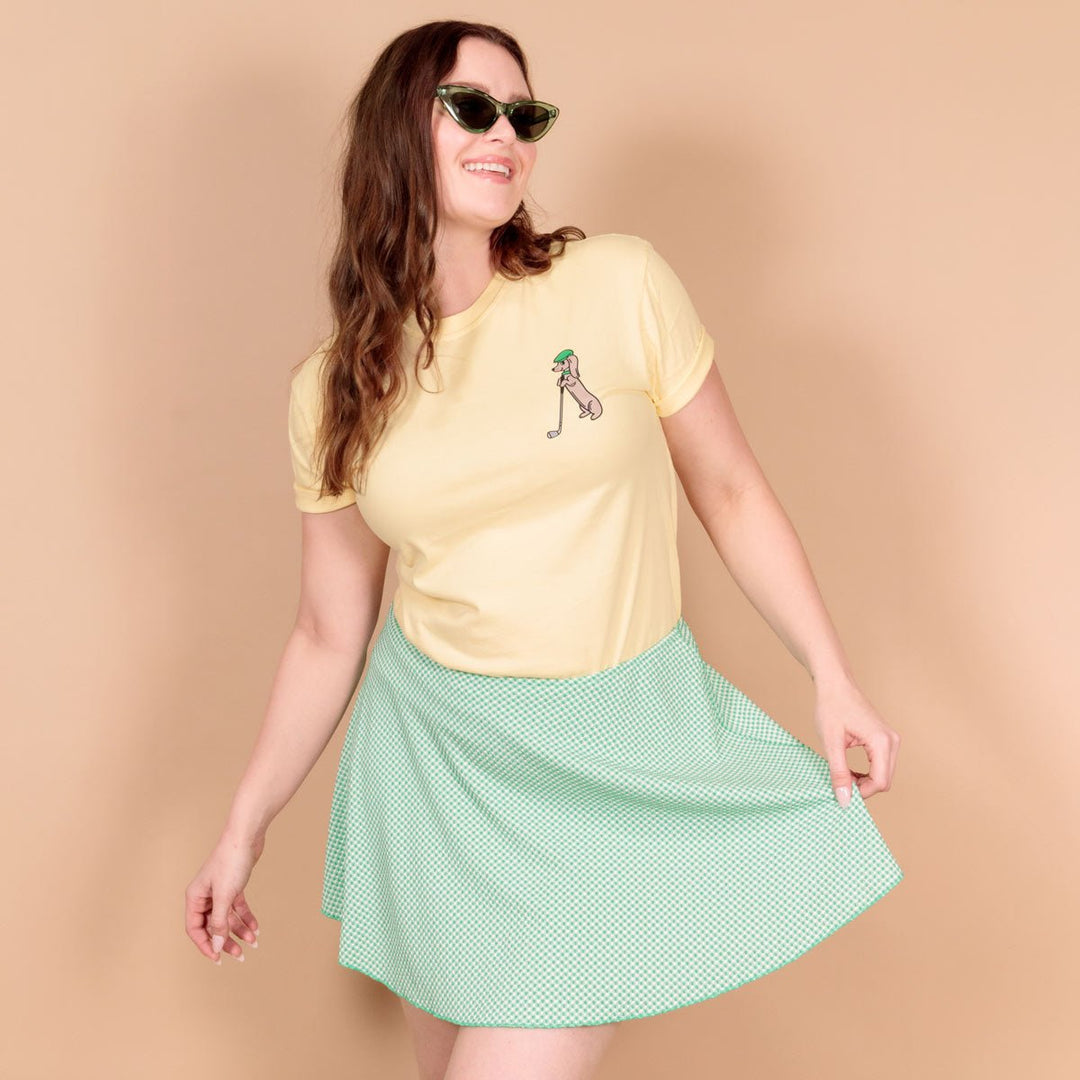 swingin’ wieners golf club unisex tee | banana - bean goods
