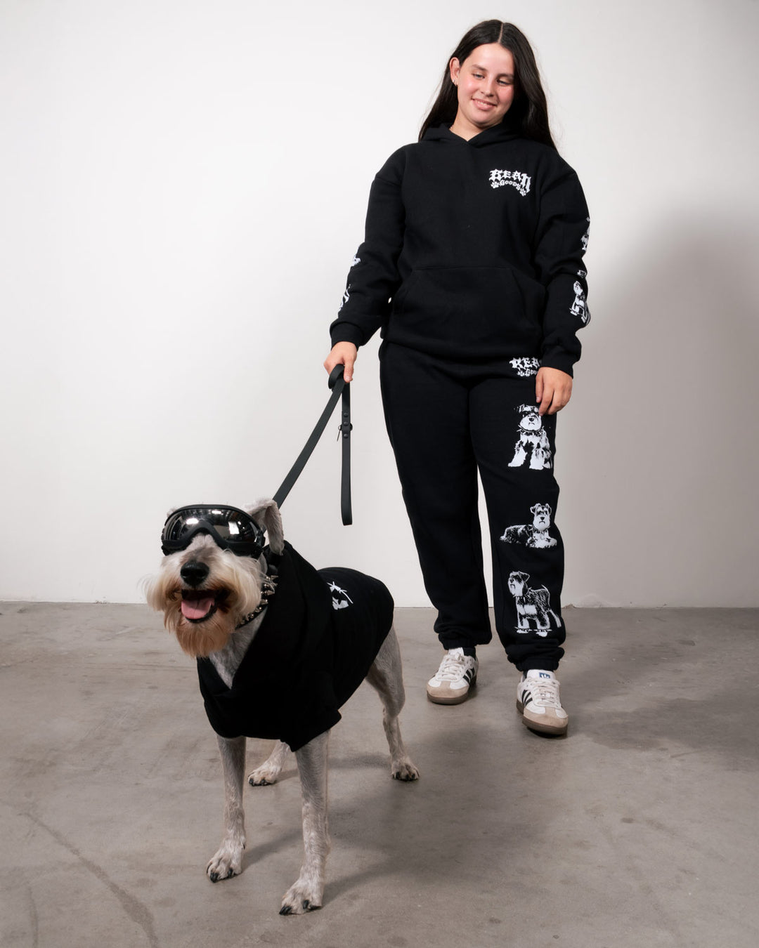 heavy metal hounds unisex scrunch sweatpants | schnauzer