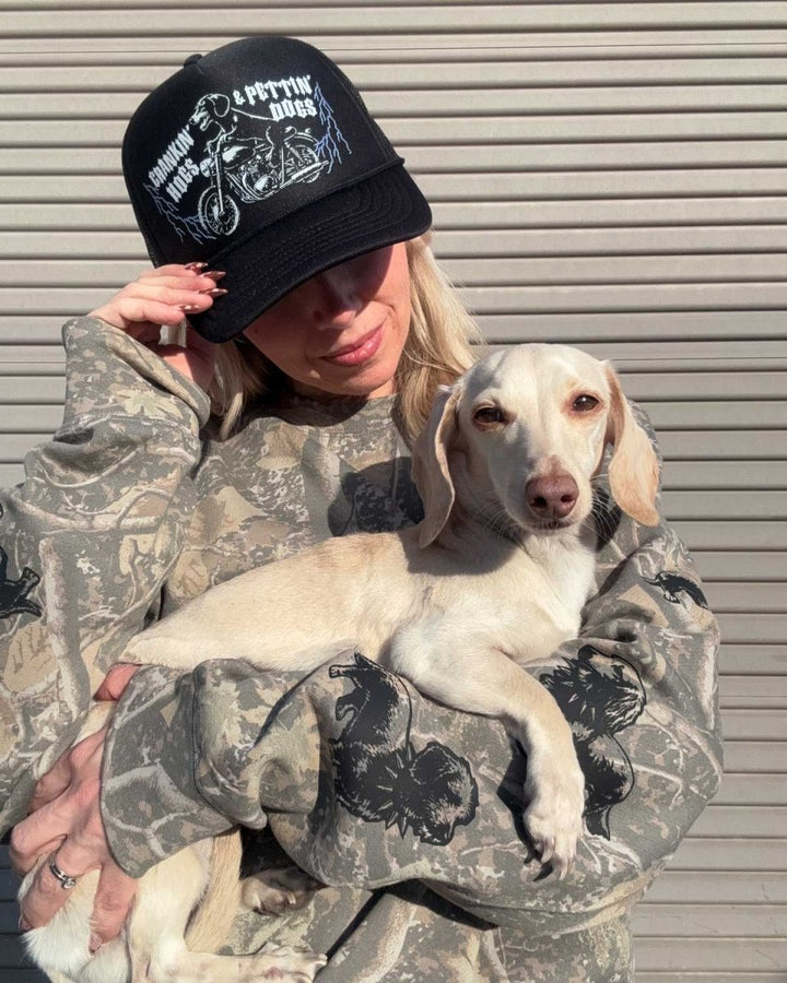 crankin’ hogs trucker hat - bean goods