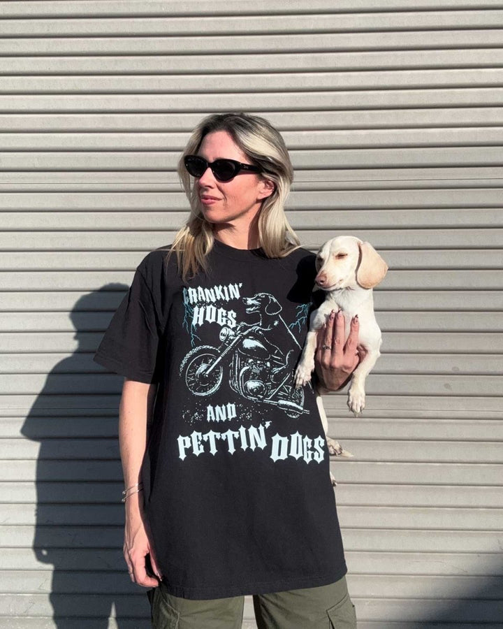 crankin’ hogs unisex tee - bean goods