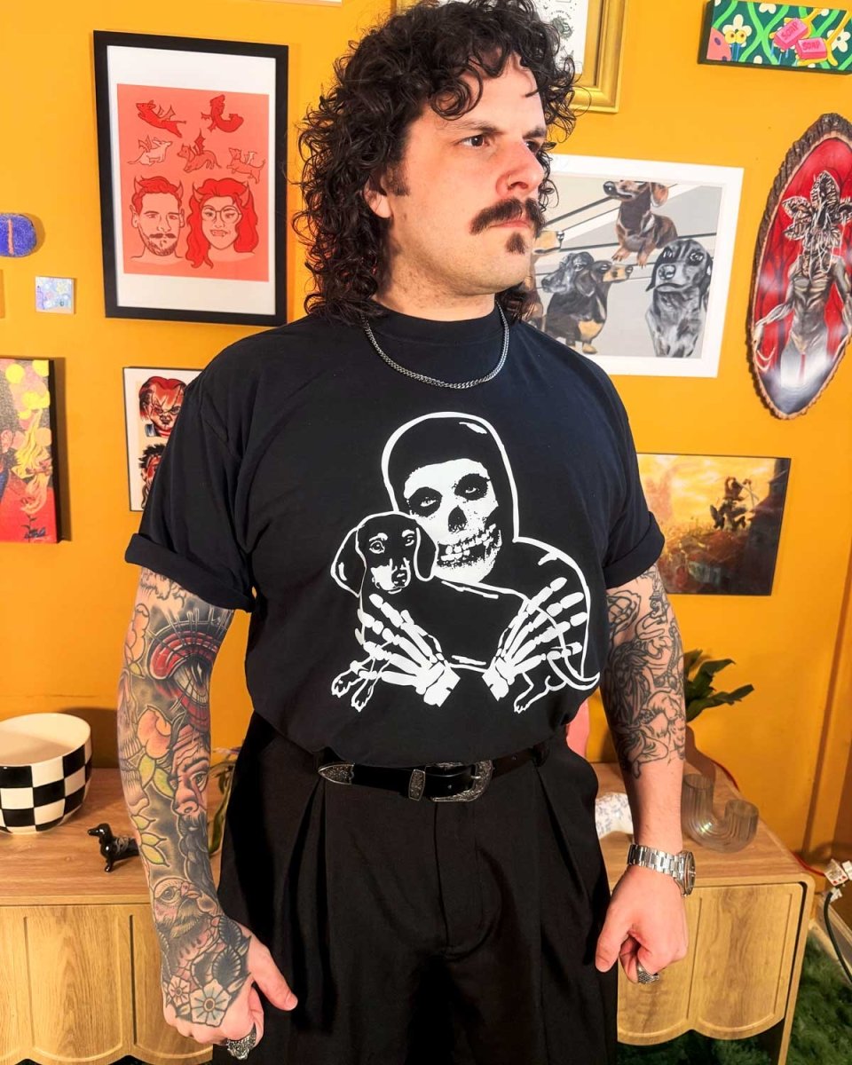 crimson ween unisex tee - bean goods
