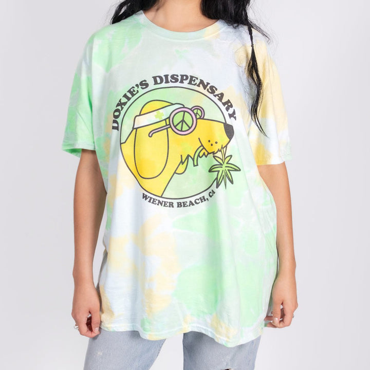 doxie’s dispensary unisex tie-dye tee - bean goods