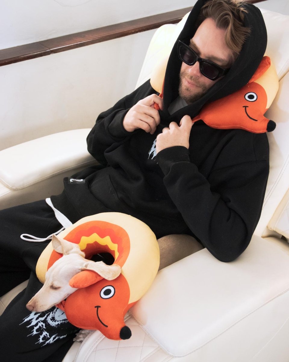 hot dog travel pillow - bean goods