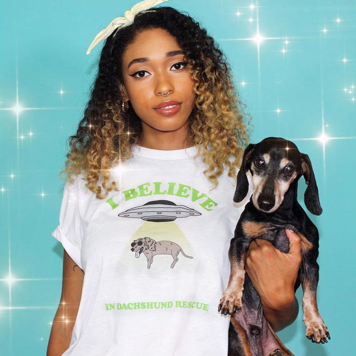 beam me up weenie unisex tee - bean goods