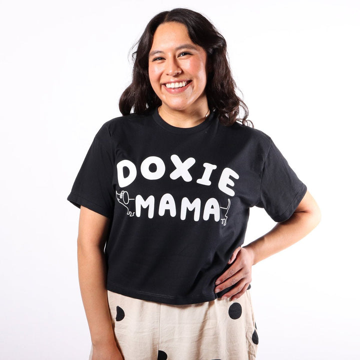 doxie mama cropped tee | black - bean goods