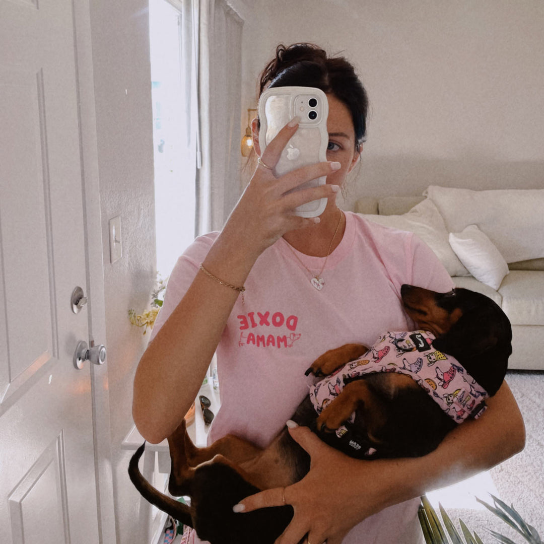 doxie mama unisex tee | pink - bean goods