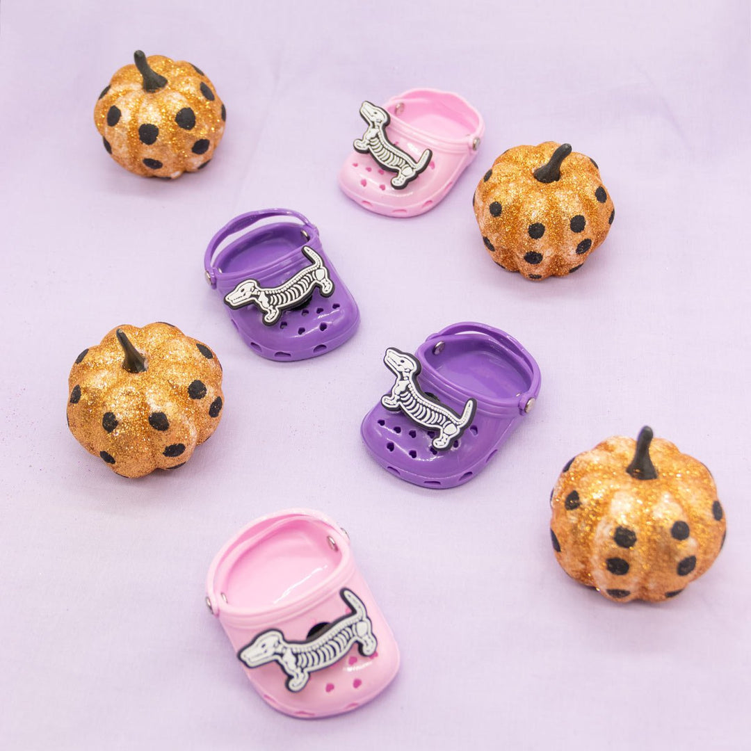 *pre-order* skeleween shoe charm - bean goods