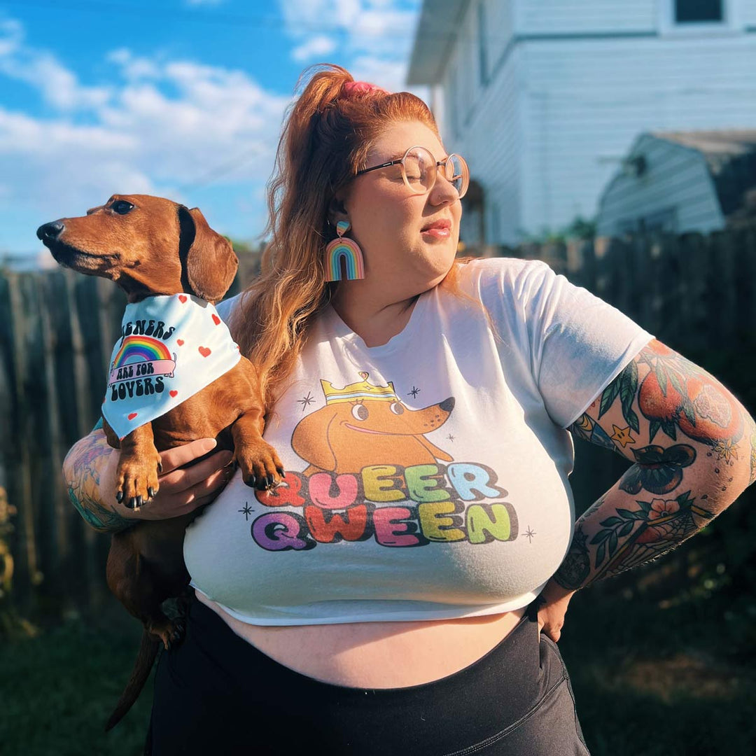 queer qween cropped tee - bean goods