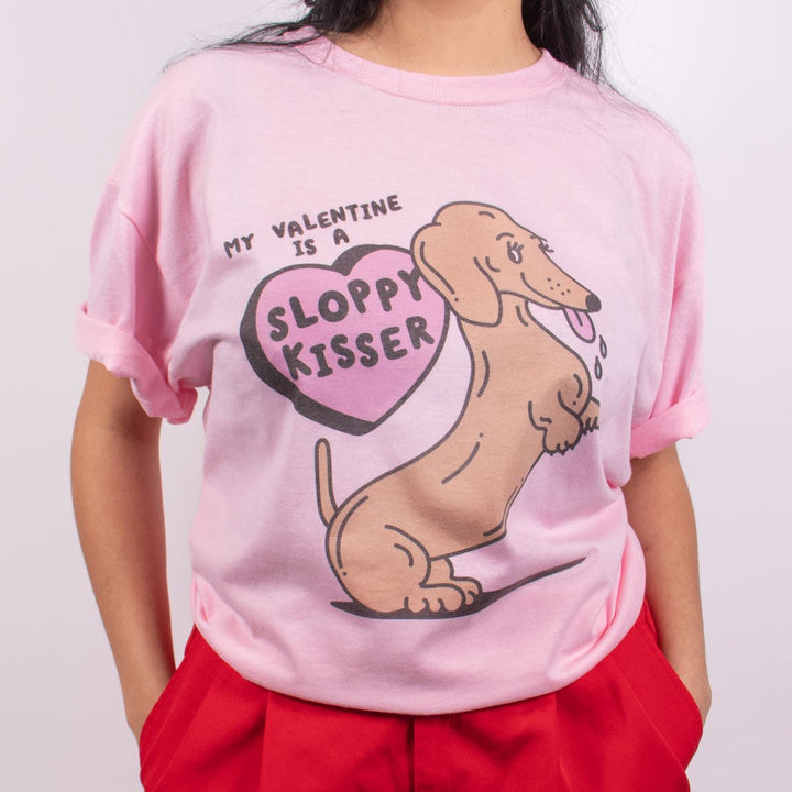 sloppy kisser unisex tee | pink - bean goods