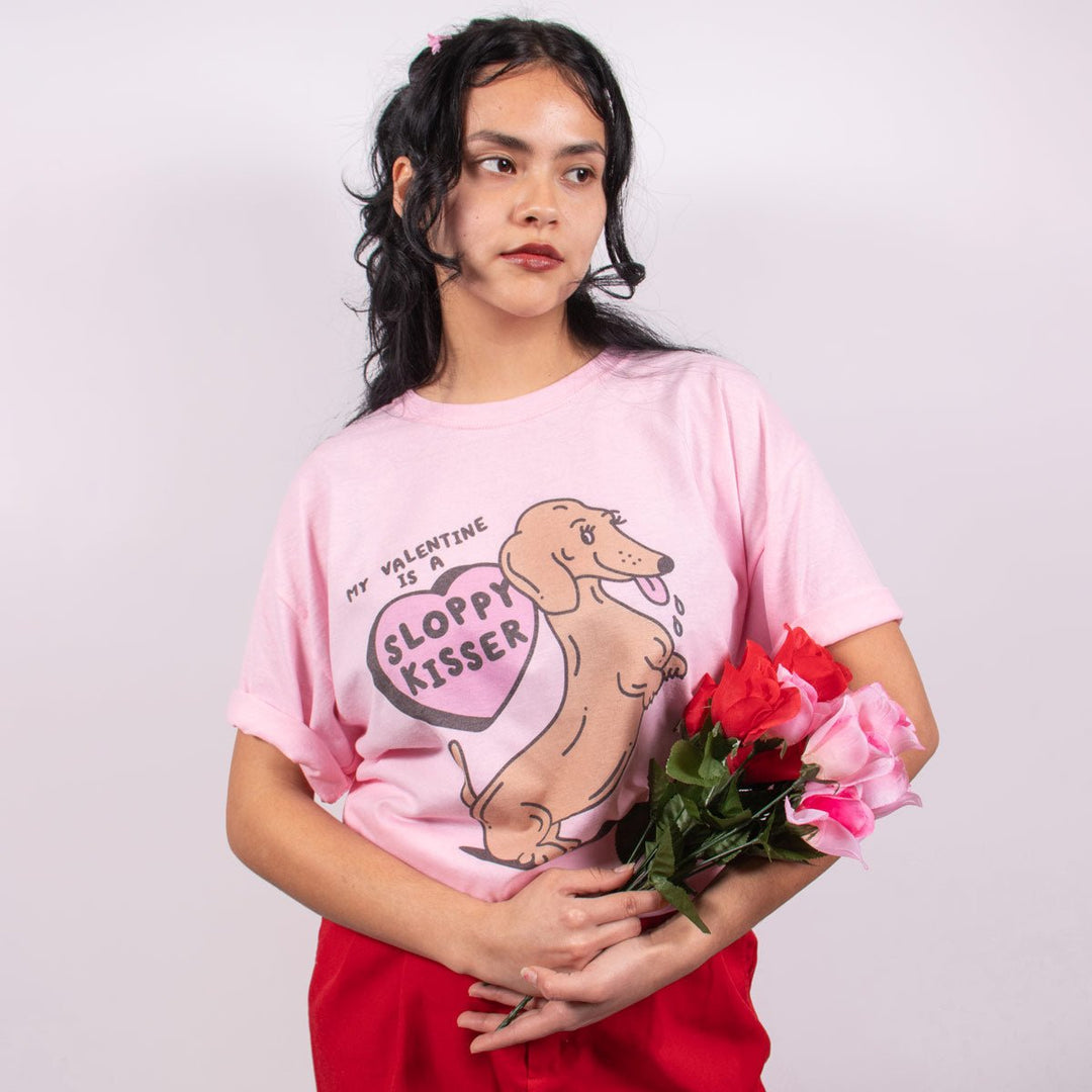 sloppy kisser unisex tee | pink - bean goods