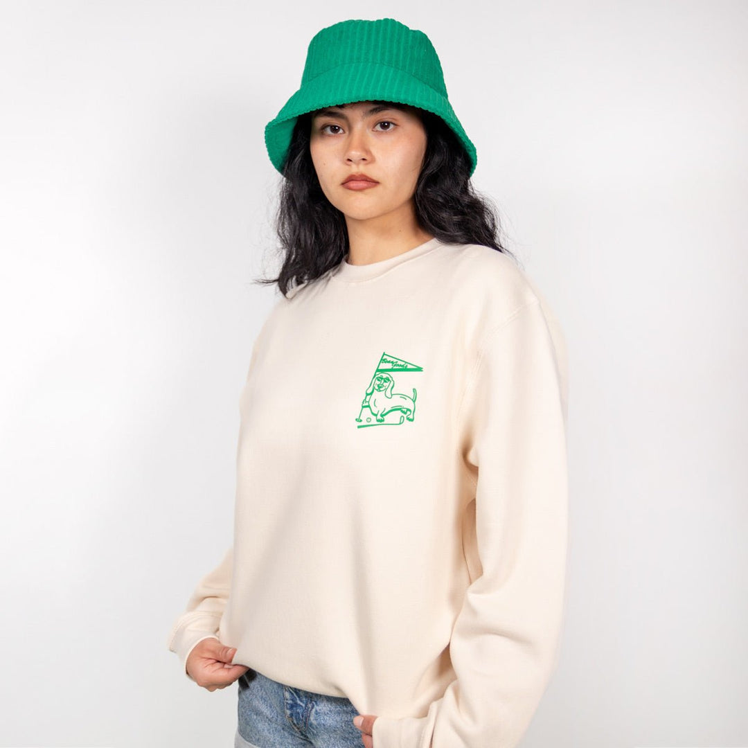 swingin' wieners golf club unisex crew sweatshirt - bean goods